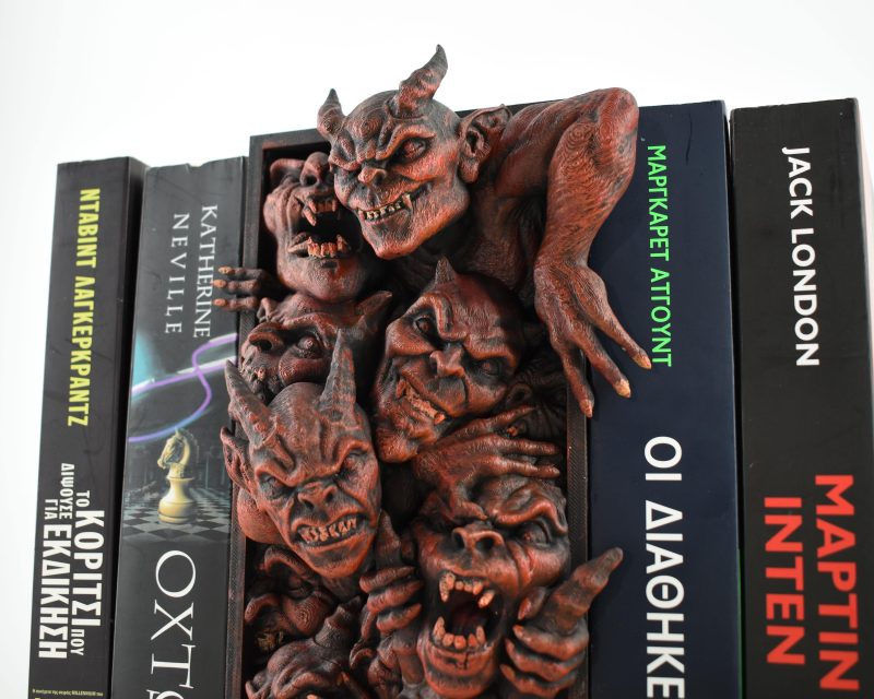 Imps Book Nook 2 scaled
